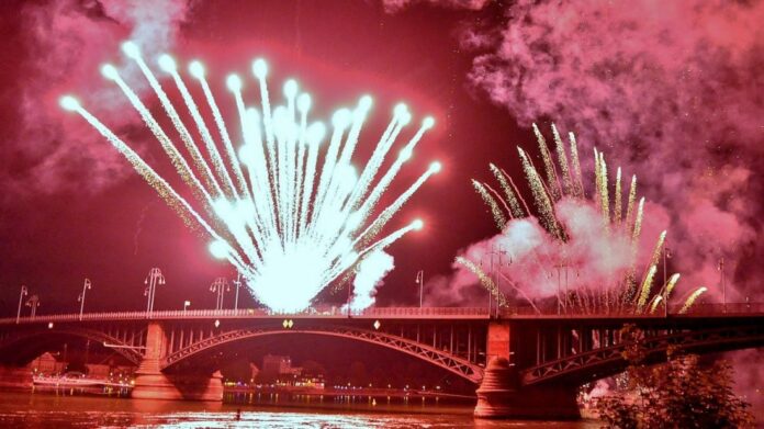 Silvester, Feuerwerk, Mainz
