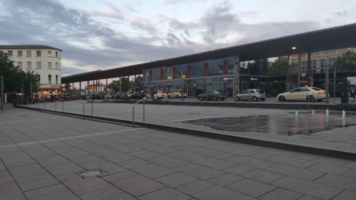 Bahnhof Rüsselsheim