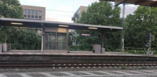 Bahnhof Rüsselsheim