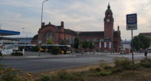 Demonstration vor dem hauptbahnhof in wiesbaden Hauptbahnhof wiesbaden