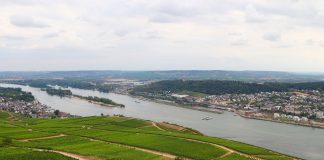 Rheingau Fluss31599 e1598516958552