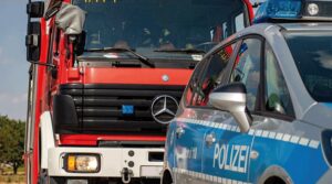 Polizei und feuerwehr, symbolbild