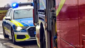 Symbolbild feuerwehr und polizei