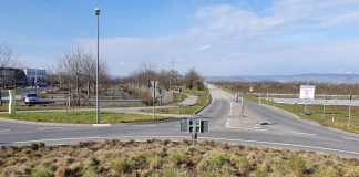 2021 03 18 09.57.37 thorsten luettringhaus ingelheim rheinwelle schwimmbad scaled e1616493056607