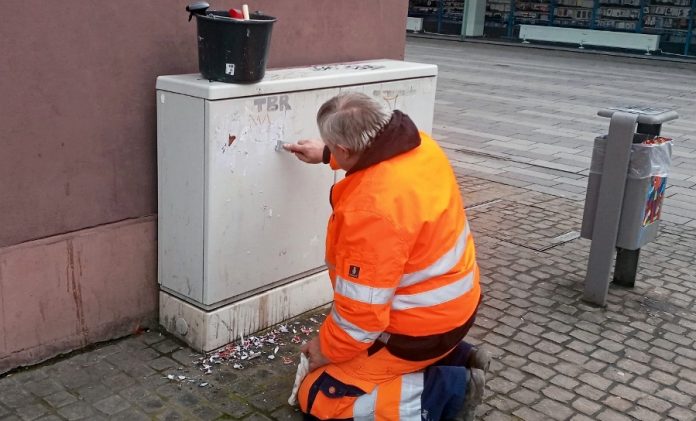 21 03 02 Reinigungsaktion Innenstadt Ruesselsheim Aufkleber 900x600 1 e1614716182206 21 03 02 Reinigungsaktion Innenstadt Ruesselsheim Aufkleber 900x600 1 e1614716182206