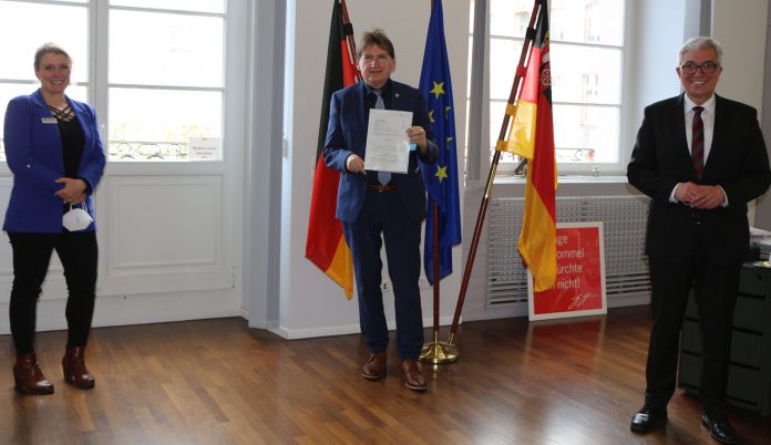 88 Bescheiduebergabe Alzey Worms MdI RLP scaled e1615544937255 88 Bescheiduebergabe Alzey Worms MdI RLP scaled e1615544937255