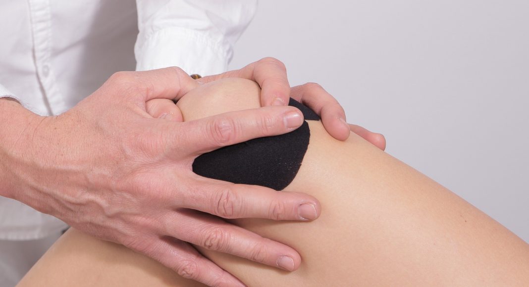 knee 2768834 1920 e1617578879221 knee 2768834 1920 e1617578879221