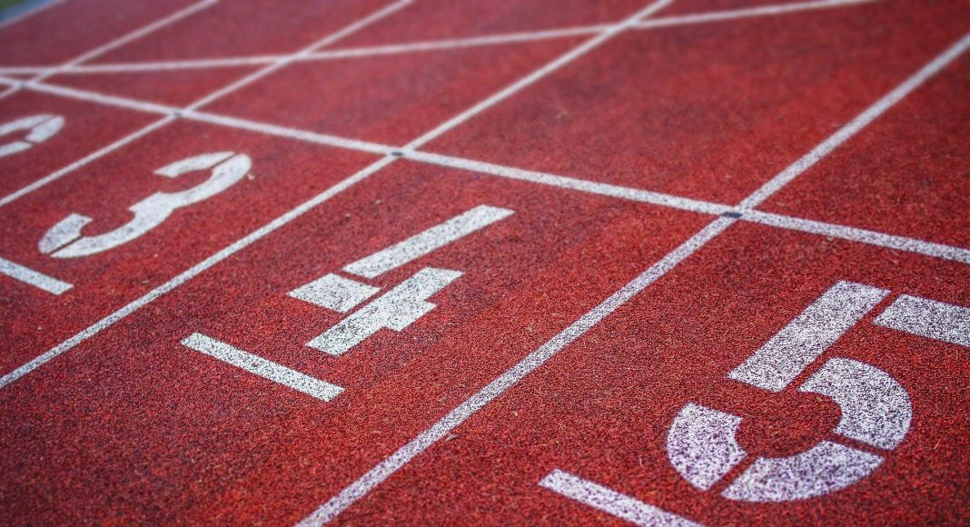 racecourse 4729093 1920 e1615458207802