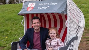 Rot leuchtende rundumleuchte sorgte für großeinsatz an der opel-arena Rot leuchtende rundumleuchte sorgte für großeinsatz an der opel-arena