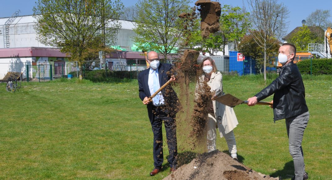 210428 Spatenstich Interimshalle DSC 0015 bearbeitet e1619682575255