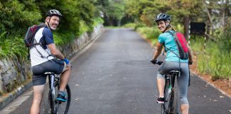 Live Veranstaltung Youtube Zweirad scaled e1618899131110