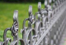 Schutz und Ästhetik: Welcher Zaun passt zu meinem Grundstück? Zaun