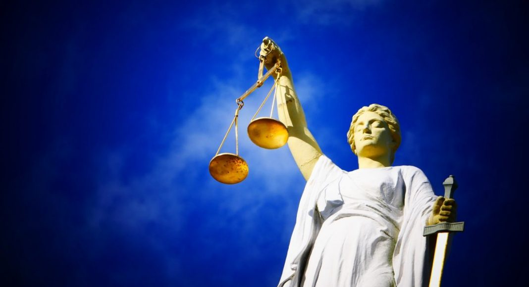 justice 2071539 1920 e1617273322870