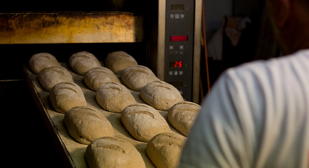 Arbeit in der Backstube Arbeit in der Backstube