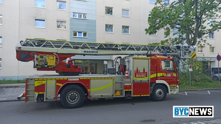 Brahmsweg Lerchenberg Feuerwehr15