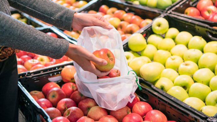 Real will Plastikbeutel fuer Obst und Gemuese abschaffen  600851 lead