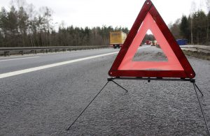 Vorsicht auf der a60 zwischen ingelheim und nahetal Warndreieick autobahn