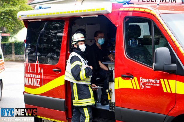 30CDE2EE 2556 45B6 A369 8369210F0CFB