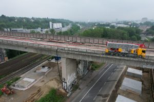 Passanten retten verunfallten polizisten das leben