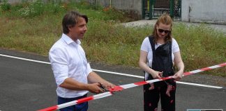 Eroeffnung der Bahnunterfuehrung in Gustavsburg45