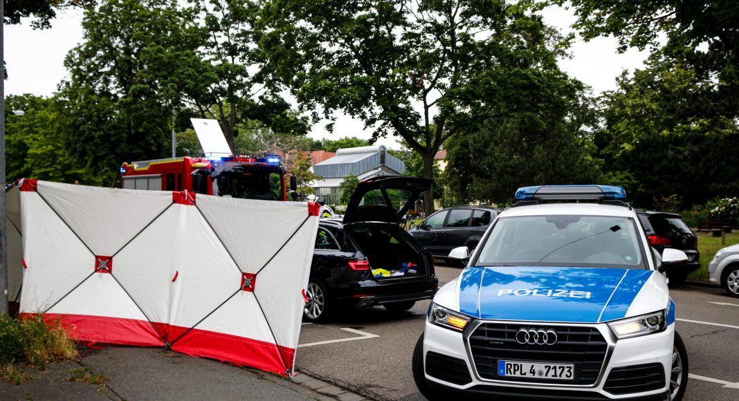 FC8E7A52 08C0 4437 99A1 0DA96CE212D2