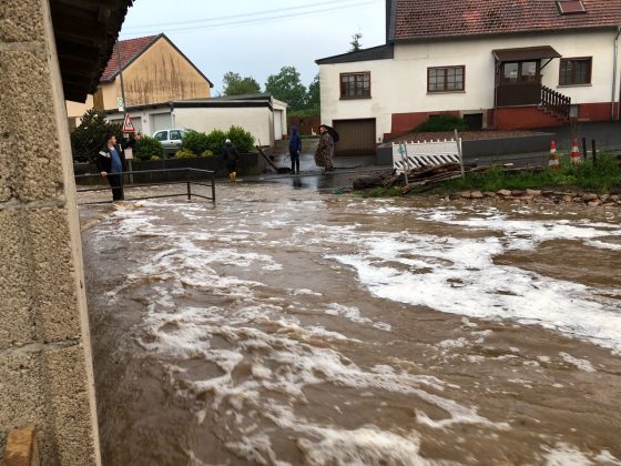 Unwetter sorgt für dauereinsatz der feuerwehren im kreis bad kreuznach Image6