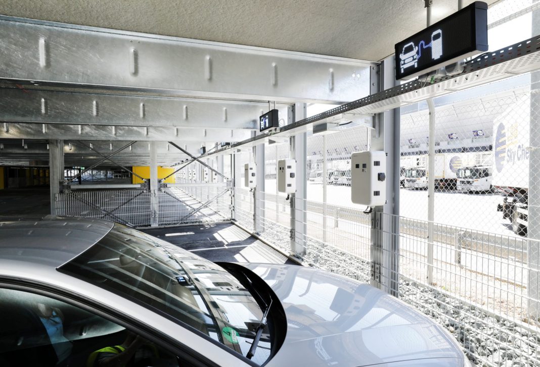 Parken Im Parkhaus Am Flughafen Frankfurt byc-news.de