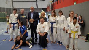 Hitzebelastung bei hund, katze und kleintier - so schützen halter ihre haustiere