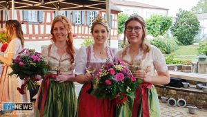 Krönung der neuen weinkönigin von hochheim Weinkoenigin hochheim0