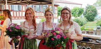 Weinkoenigin Hochheim0