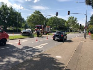 Feuerwehreinsatz auf der autobahn a5 bei mörfelden-walldorf