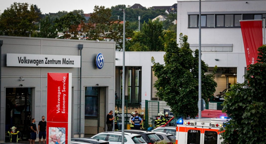 6A8DF0A0 D520 4D57 8BD4 8469F8A7B16F