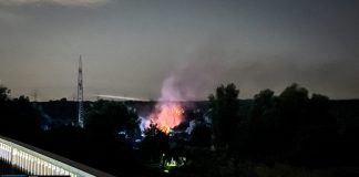 6D906CEE 899A 4A68 A4E9 8BDB540F6DB0