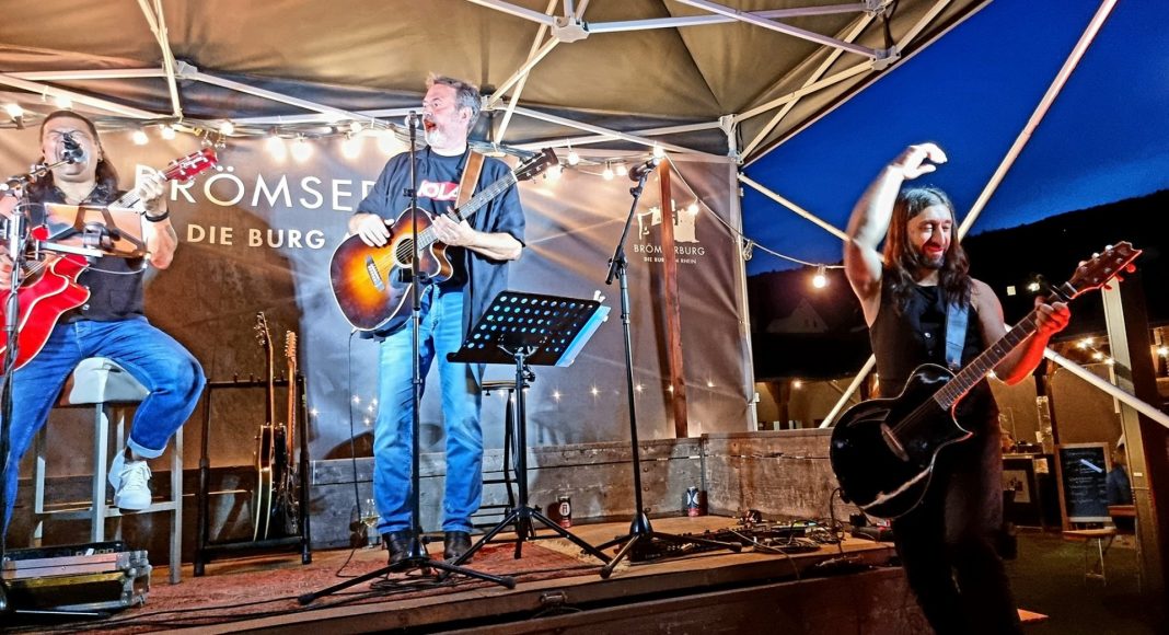 Benefizkonzert Broesmerburg Foto Ditt