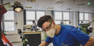 2021 08 30 Ausbildungsstart am Flughafen Frankfurt