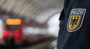 Notbremsung s-bahn: versuchte tötung am bahnhof in frankurt-rödelheim Bundespolizei zug