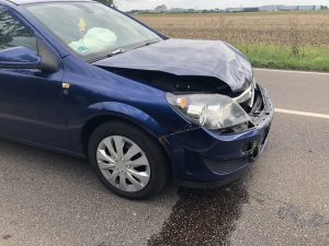Ölfilm auf dem rhein bei rüdesheim - polizeihubschrauber unterstütze die wasserschutzpolizei