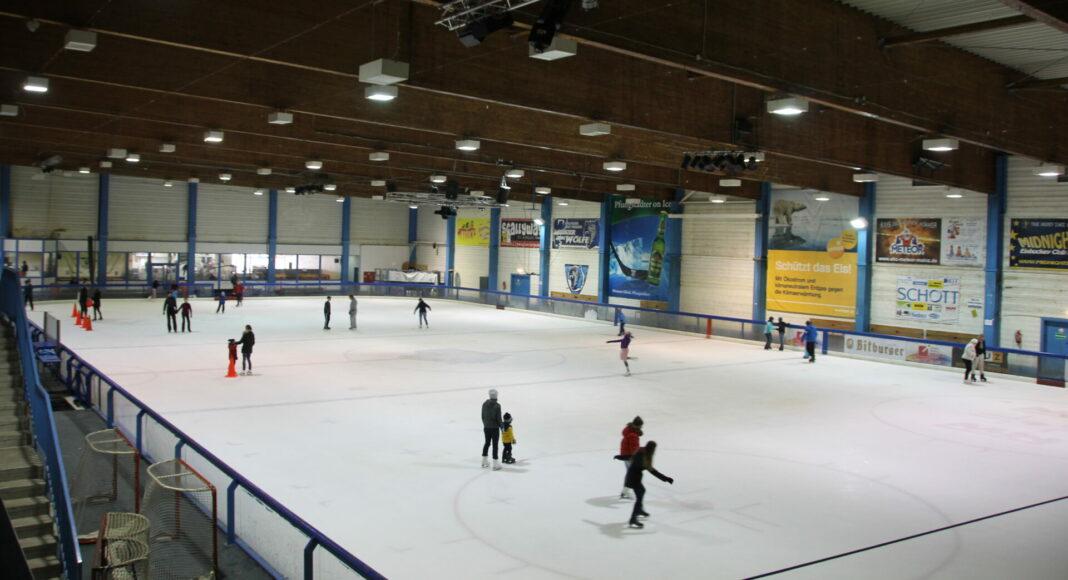 Eishalle am Bruchwegstadion