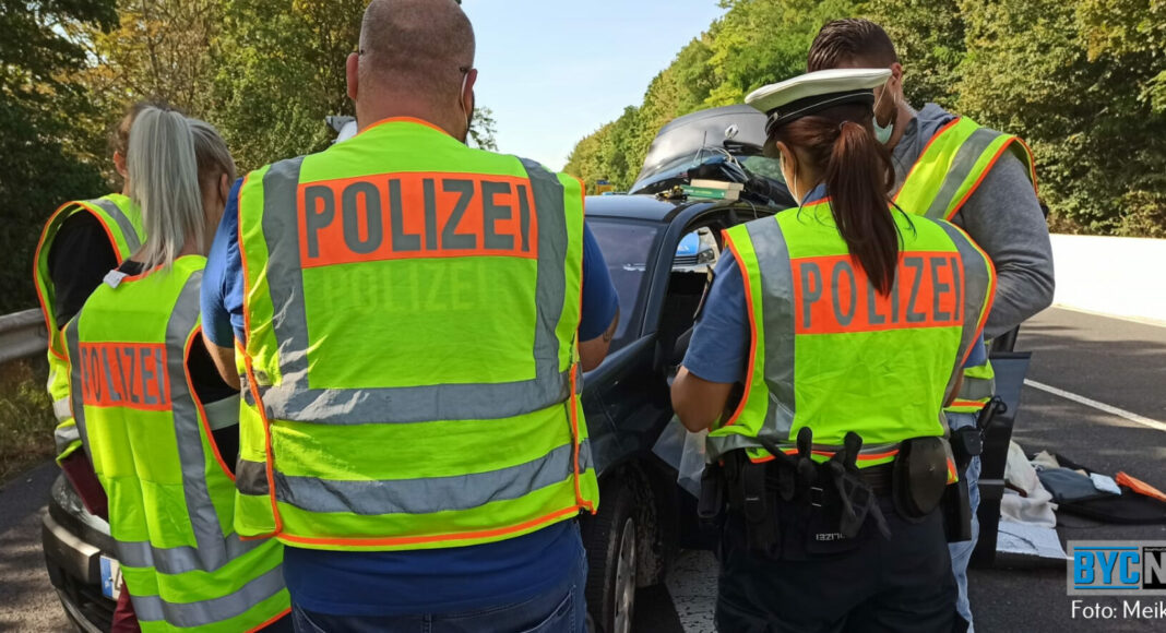 Kontrolle0 1 Kontrolle0 1