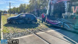 Verkehrsunfall zw. Straßenbahn und pkw