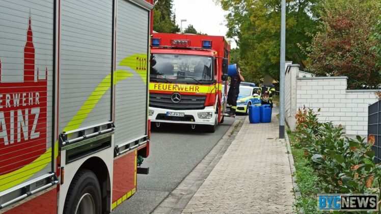 Einsatzfahrzeuge Feuerwehr Mainz