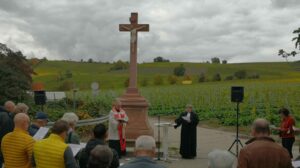 „es ist vollbracht“ – restaurierung des wegekreuzes in oppenheim abgeschlossen C5e48da5 5118 47b7 aad6 e0c6a13279d9 e1635591925730