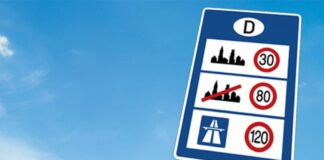 csm Header Website 1140x360px Verkehrsschild nachrechts 1734acec11