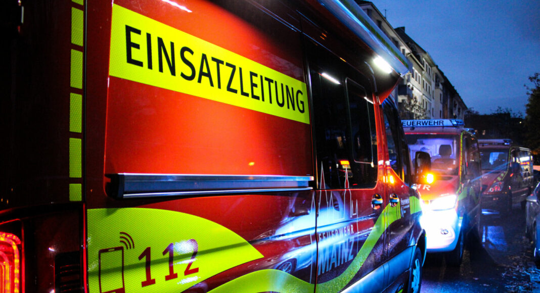 2C9869E2 40C9 452C 994C 65553F44AFE7