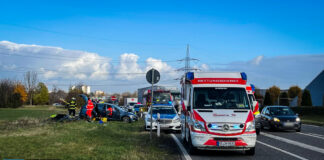 48B9D1D6 BDD3 451F 807E 040E1A27CE2B