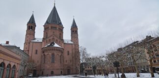 Dom Mainz Schnee
