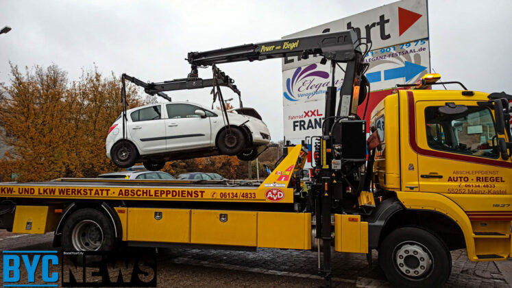 F50BAB33 E471 4A98 84C0 51EE4385E3A1