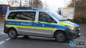 Tödlicher unfall in hessen - motorradfahrer verunfallt schwer Polizei bischofsheim einsatz32