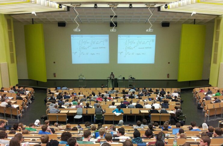 university g8e05f0dc5 1920