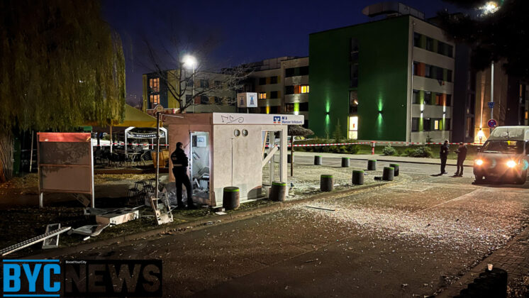 20E8103E 9C3E 4D47 AEAB 8B6BD4473623